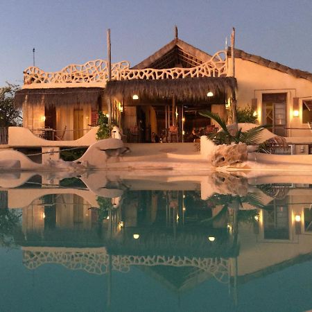 Bakuba Lodge - Le Petit Hotel Du Voyageur Ankilibe 外观 照片