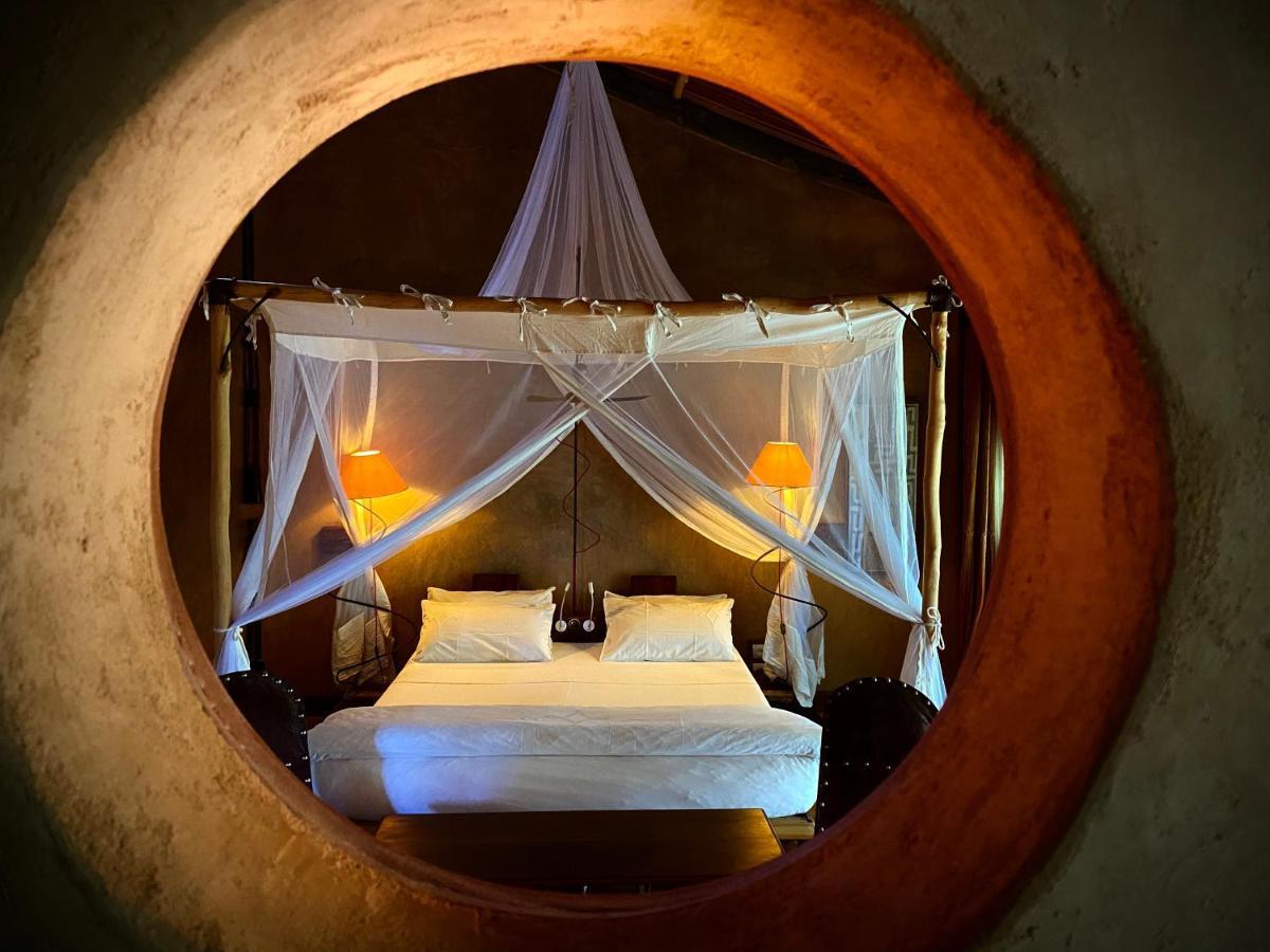 Bakuba Lodge - Le Petit Hotel Du Voyageur Ankilibe 外观 照片