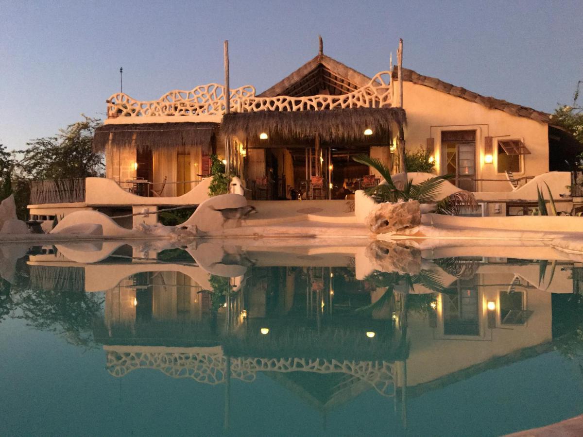 Bakuba Lodge - Le Petit Hotel Du Voyageur Ankilibe 外观 照片