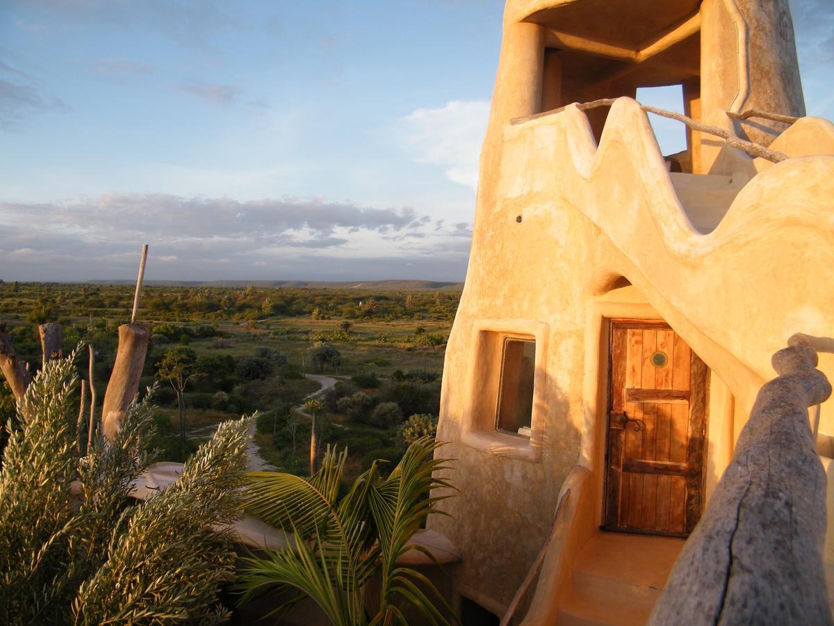 Bakuba Lodge - Le Petit Hotel Du Voyageur Ankilibe 外观 照片