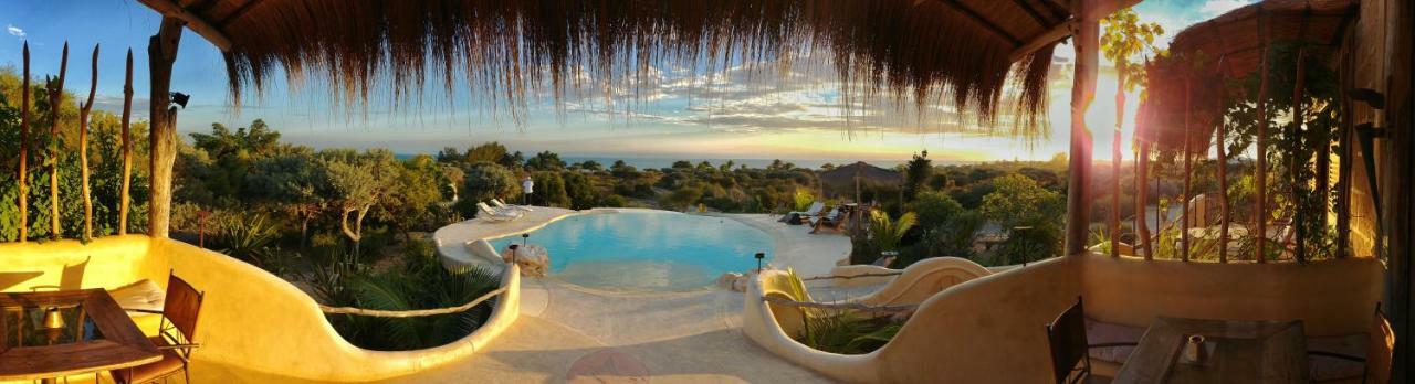 Bakuba Lodge - Le Petit Hotel Du Voyageur Ankilibe 外观 照片