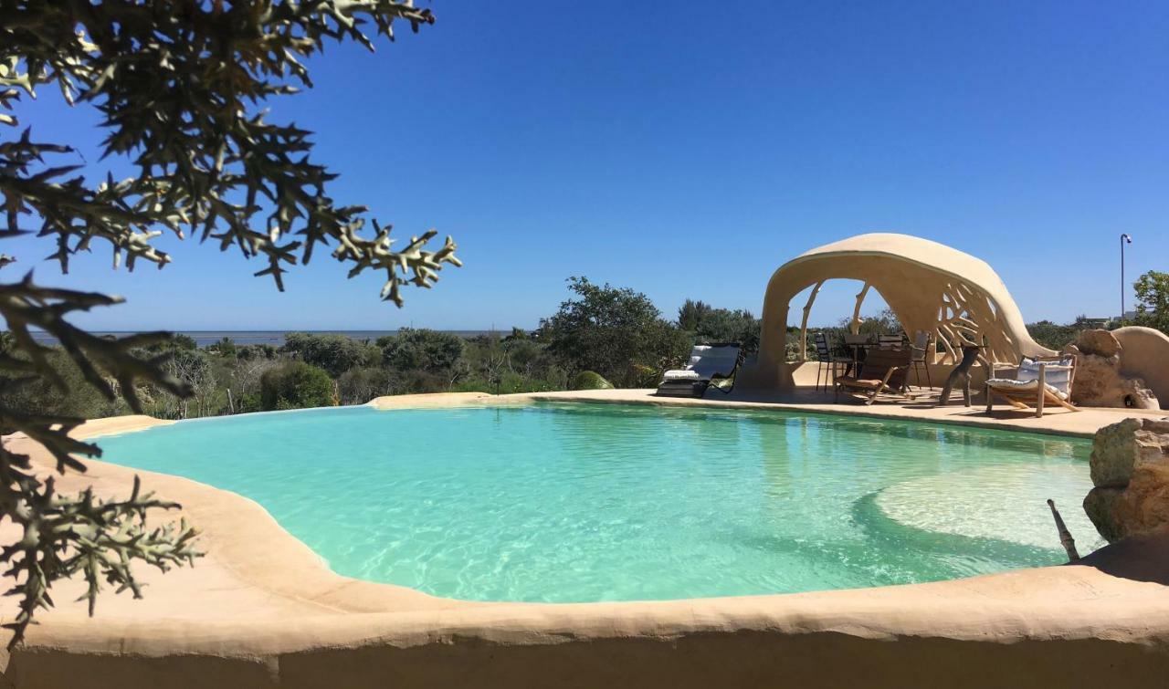 Bakuba Lodge - Le Petit Hotel Du Voyageur Ankilibe 外观 照片